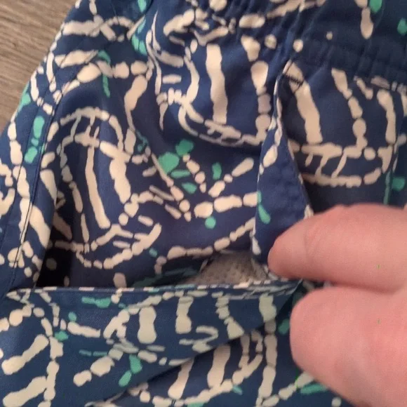 Vineyard Vines Blue Fish Swim Trunks Size XL